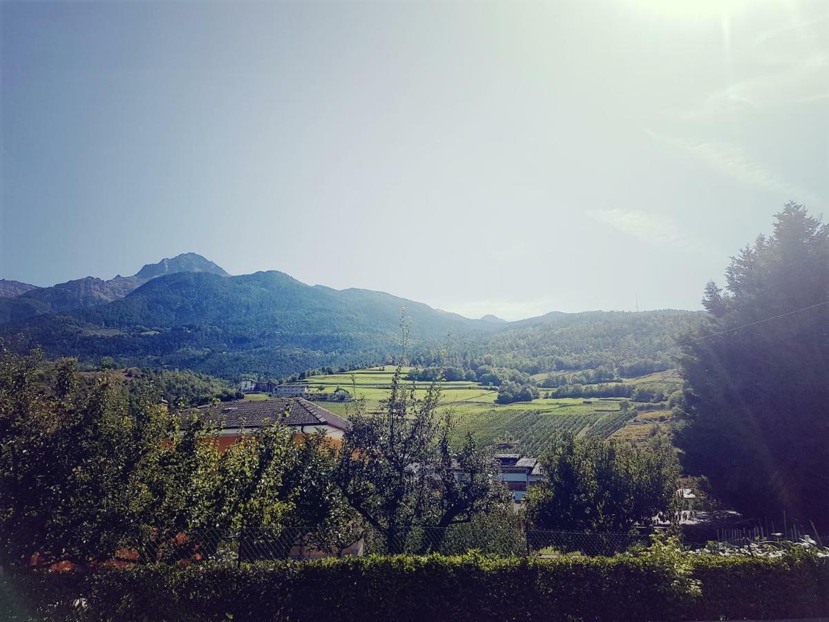 Casa Di Tia Appartement Aosta Buitenkant foto