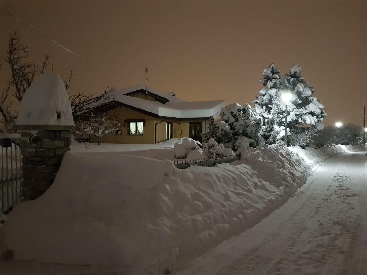 Casa Di Tia Appartement Aosta Buitenkant foto