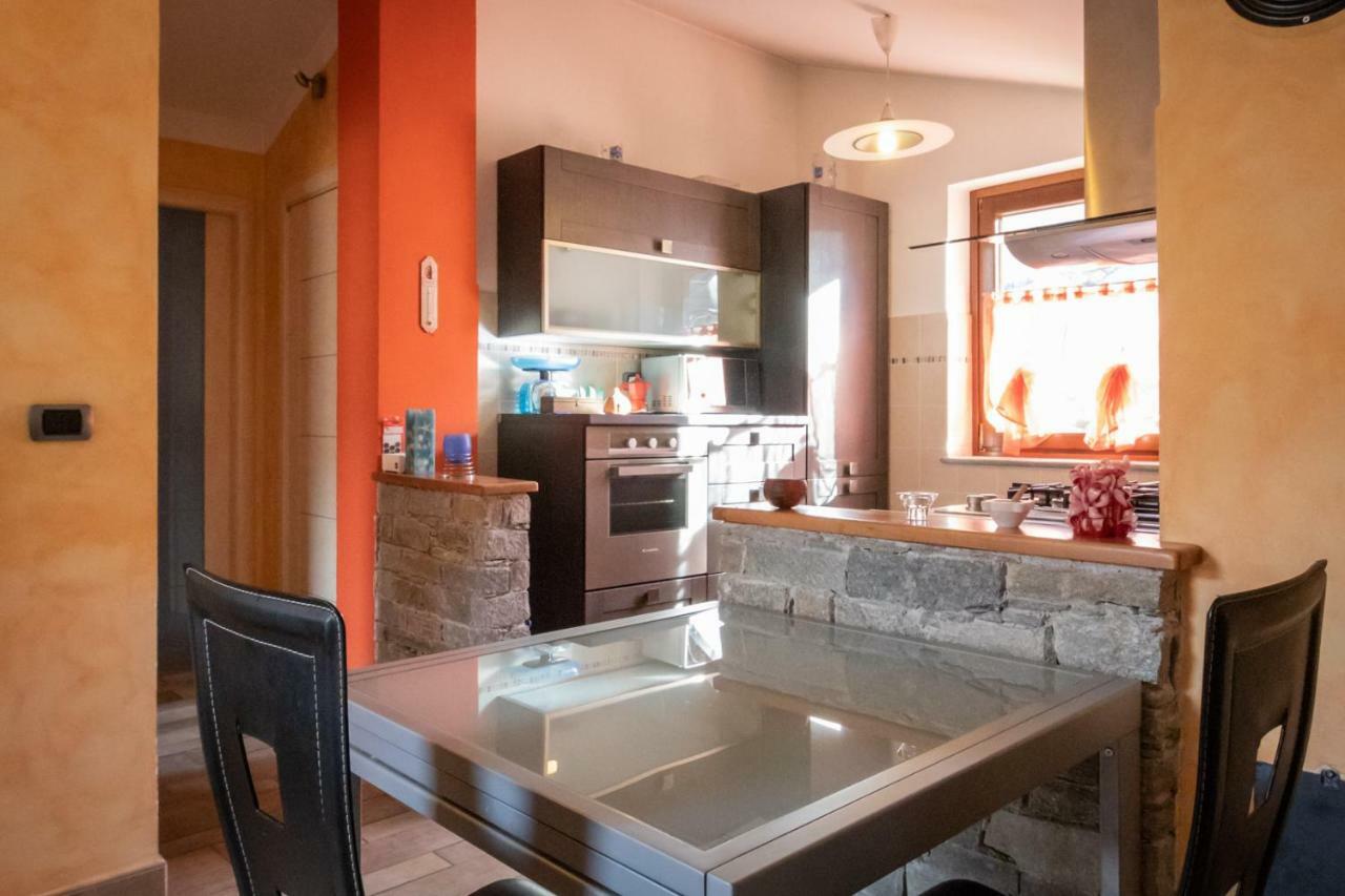 Casa Di Tia Appartement Aosta Buitenkant foto