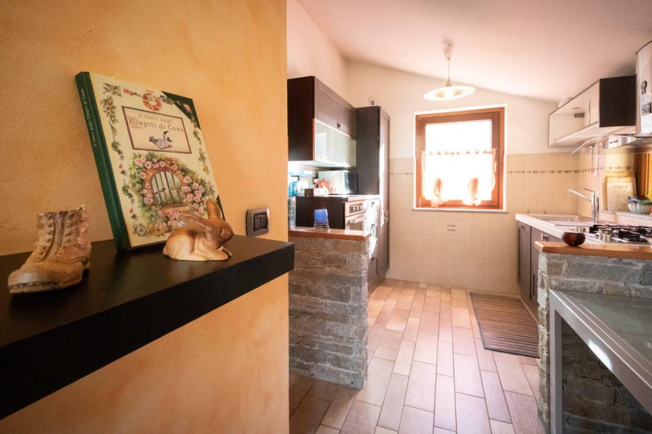Casa Di Tia Appartement Aosta Buitenkant foto