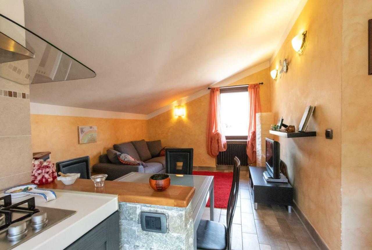Casa Di Tia Appartement Aosta Buitenkant foto